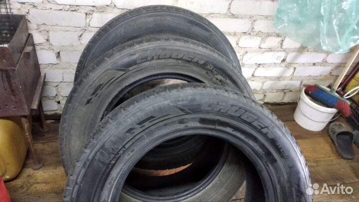 Kumho Crugen Premium KL33 235/65 R17