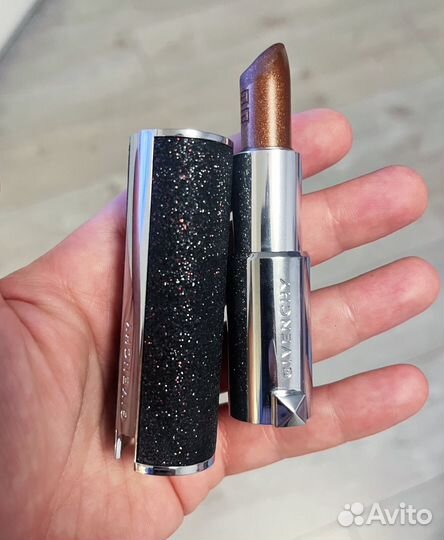 Помады Givenchy и Maybelline