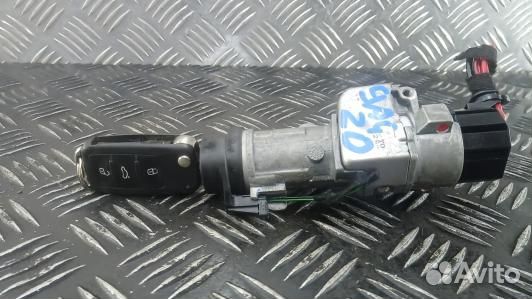 Замок зажигания skoda roomster 1 (9AG20J101)