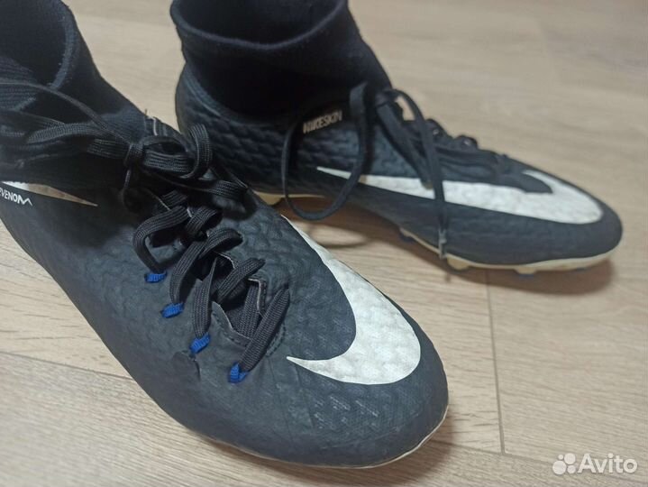Бутсы Nike Hypervenom
