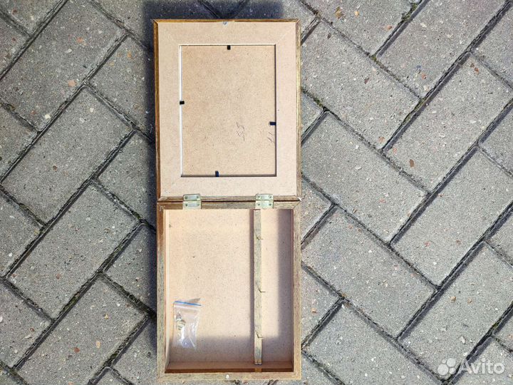 Ключница настенная