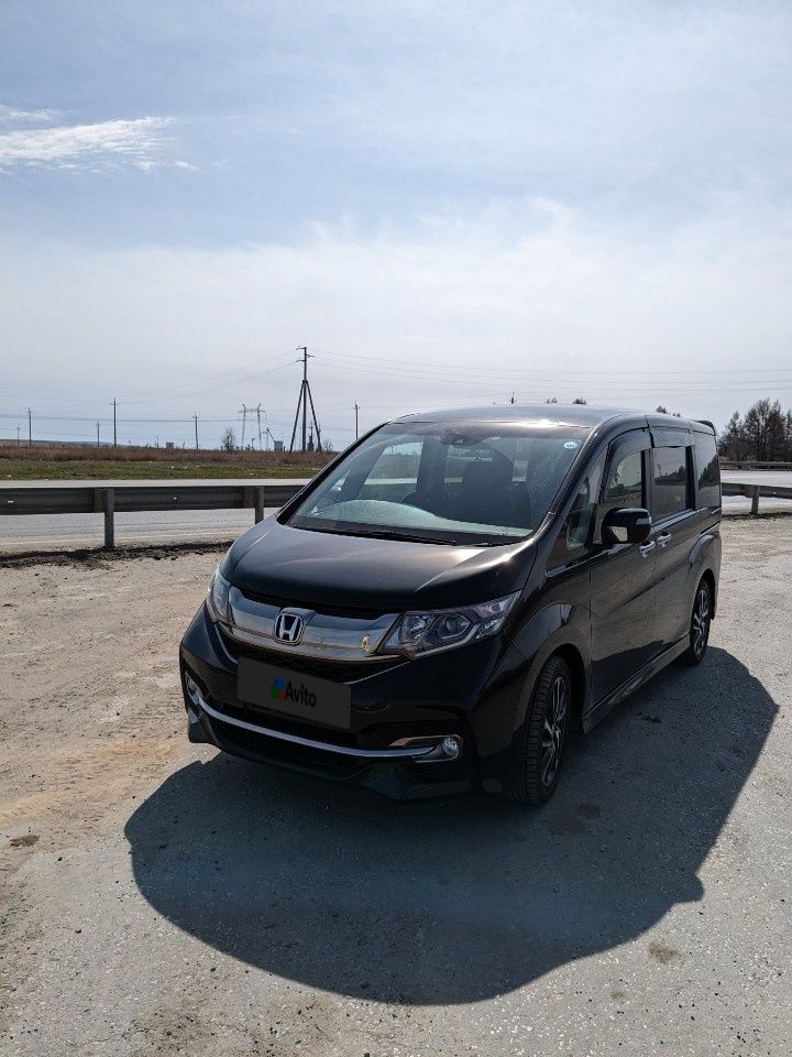 Honda Stepwgn: фото владельца