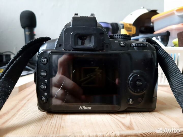 Nikon d3000 + 18-70mm