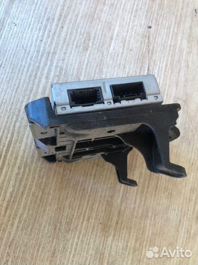 Джойстик управления мультимедиа Mercedes-Benz