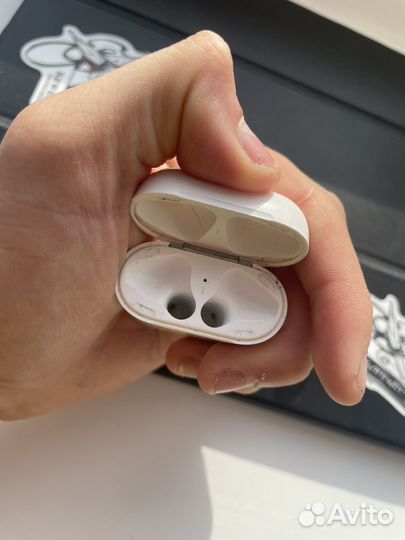 Airpods 2