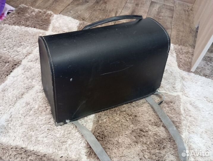 Швейная машина Чайка 142м