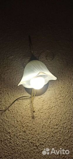 Светильник навесной