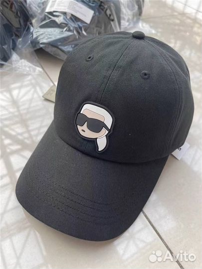 Karl lagerfeld кепка унисекс