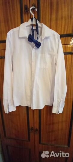Рубашка белая