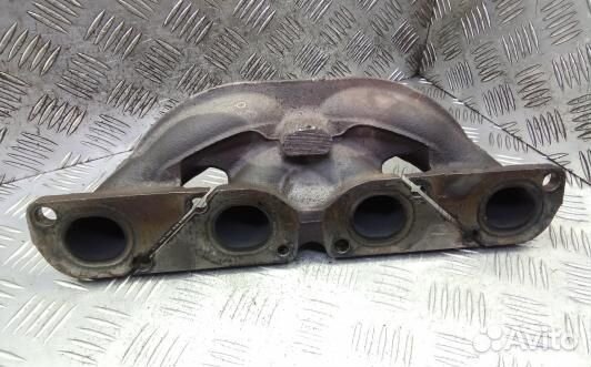 Выпускной коллектор бензиновый BMW 7 F01 (4BA07C70