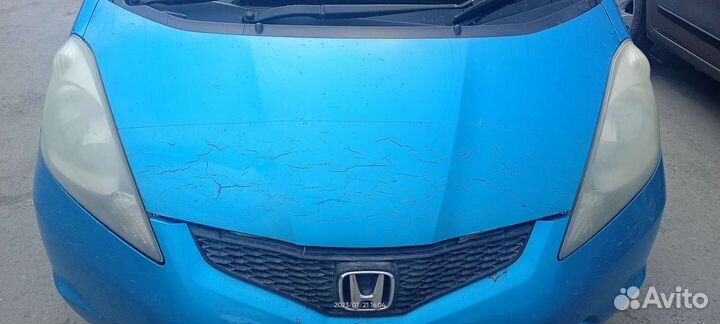 Фара на honda fit