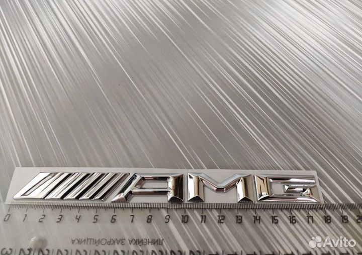 Шильдик Mercedes Benz AMG серебристый хром