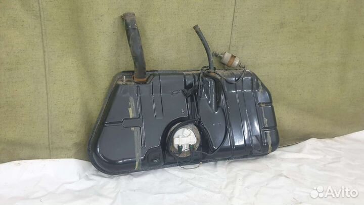 Бензобак лада приора