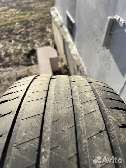 Michelin Latitude Sport 235/55 R19 105V