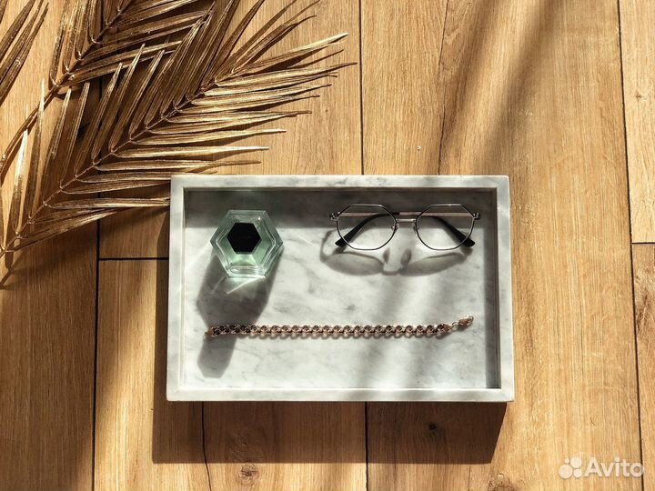 Поднос из мрамора