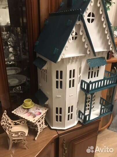 Домик кукольный