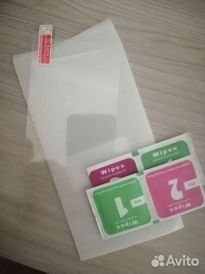 Стекло на телефон