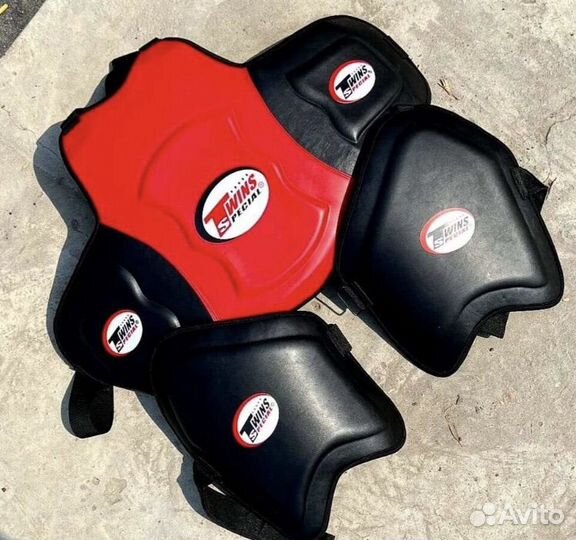 Защита корпуса и бедер тренера Рыцарь