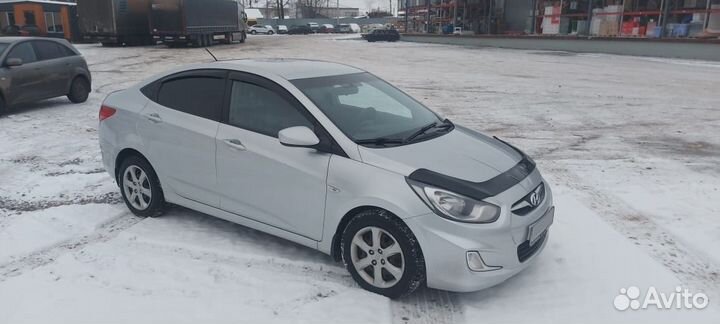 Hyundai Solaris 1.4 AT, 2012, 182 200 км