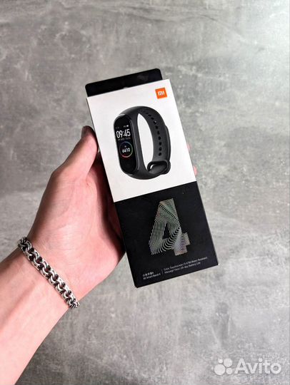 Фитнес браслет Xiaomi Mi SMART Band 4