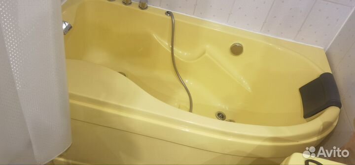 Ванна джакузи