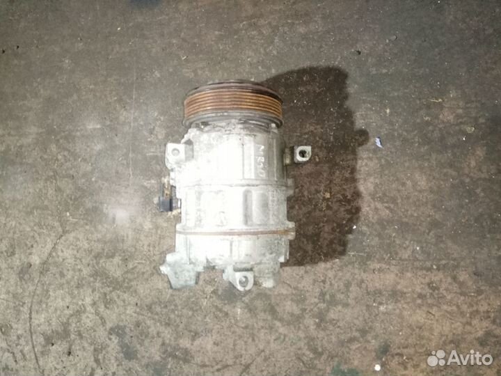 Компрессор кондиционера Nissan MR20 MR20DE X-trail