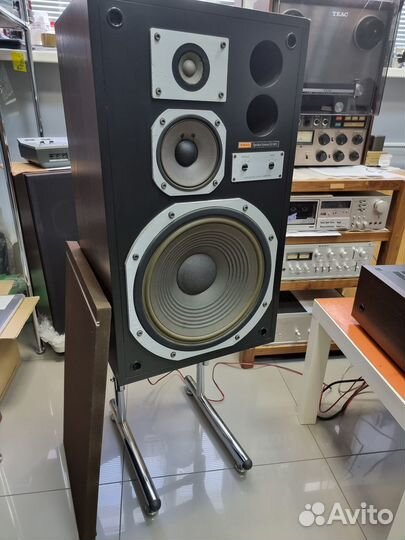 Trio LS-303 акустическая система