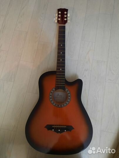 Акустическая гитара