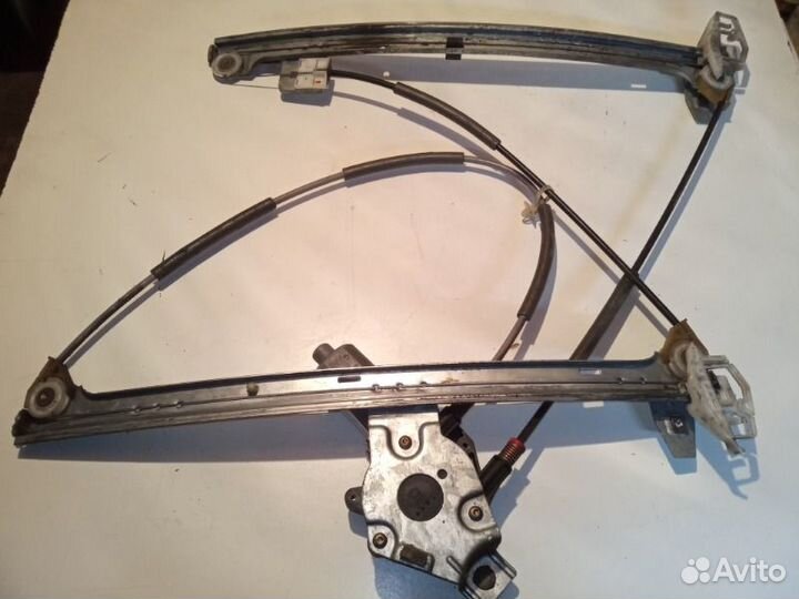 Стеклоподъемник передний правый Citroen Xsara 1