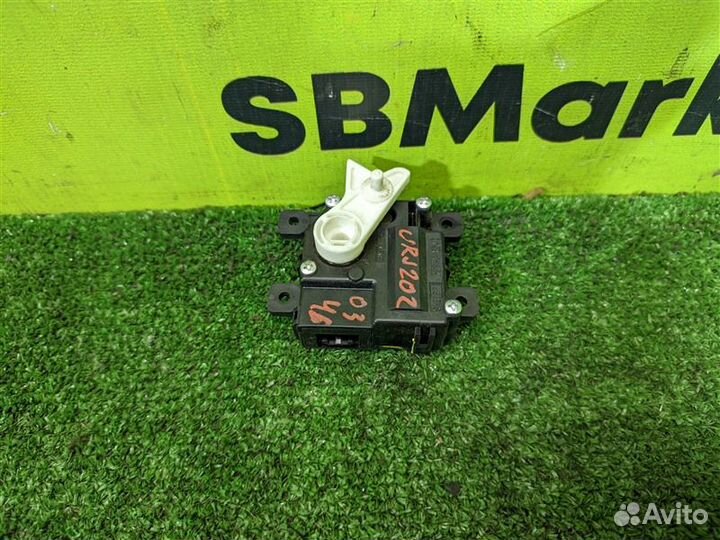 Сервопривод заслонок печки Toyota Land Cruiser