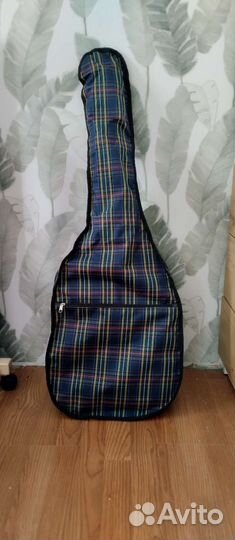 Акустическая гитара