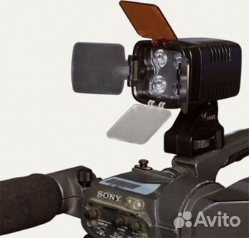 Swit S-2000 (S-2010 ) Накамерный свет