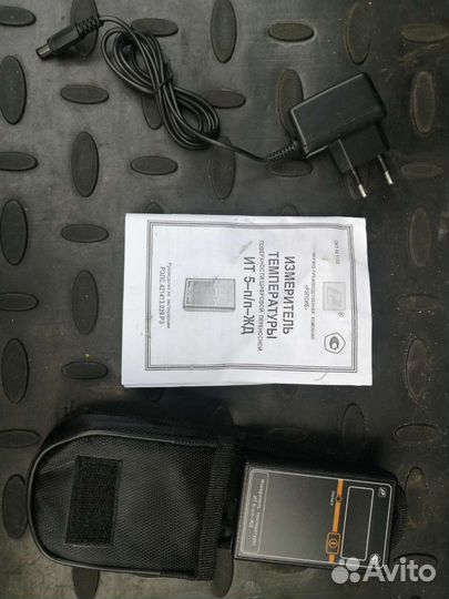 Датчик замера температуры металлич поверхности