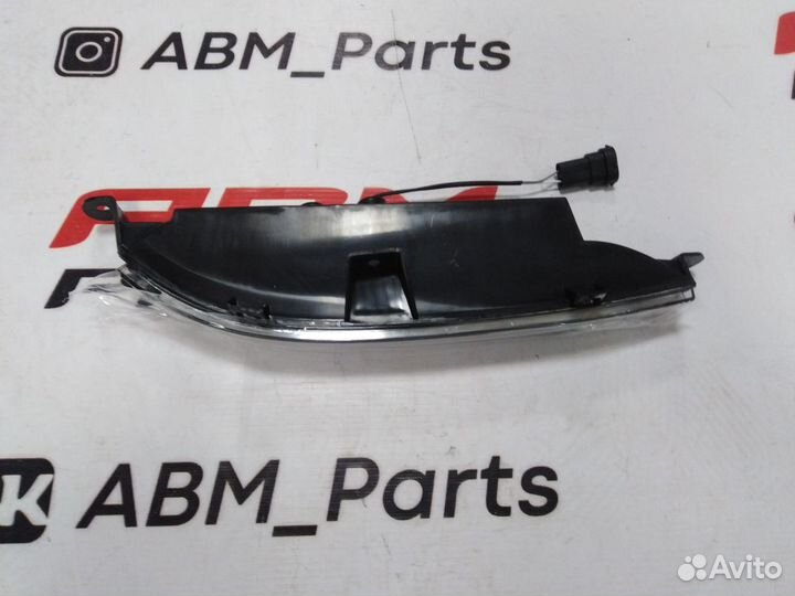 Правый дхо Mercedes w221 AMG 6.3 рестайлинг