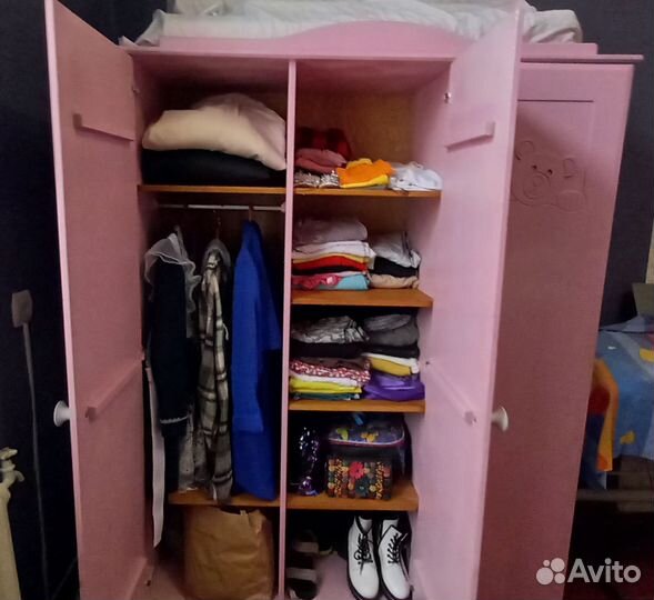 Шкаф в детскую бу
