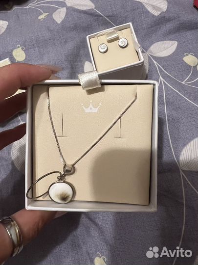 Набор украшений из серебра