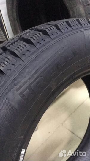 Pirelli Winter Ice Zero 205/60 R16 96T