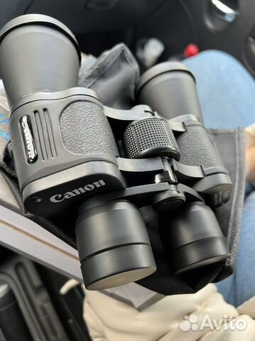 Бинокль Canon 70x70