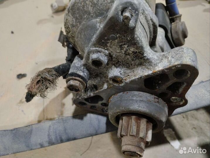 Стартер Toyota Land Cruiser 200