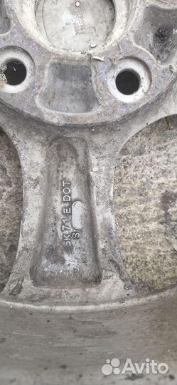 Диск литой на Mazda