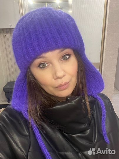 Вязанная шапка ушанка