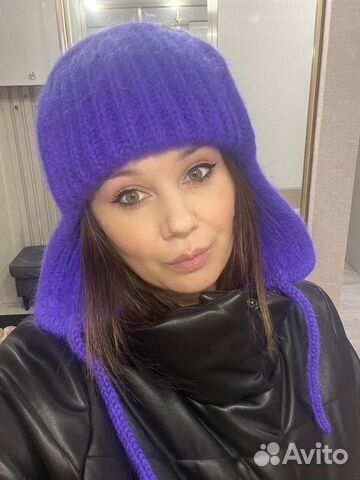 Вязанная шапка ушанка