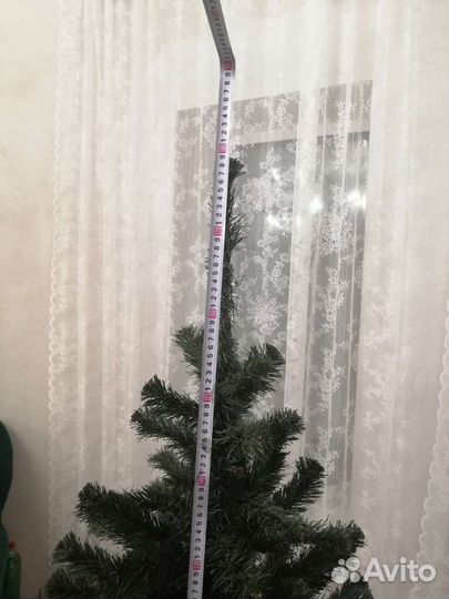 Елка искусственная