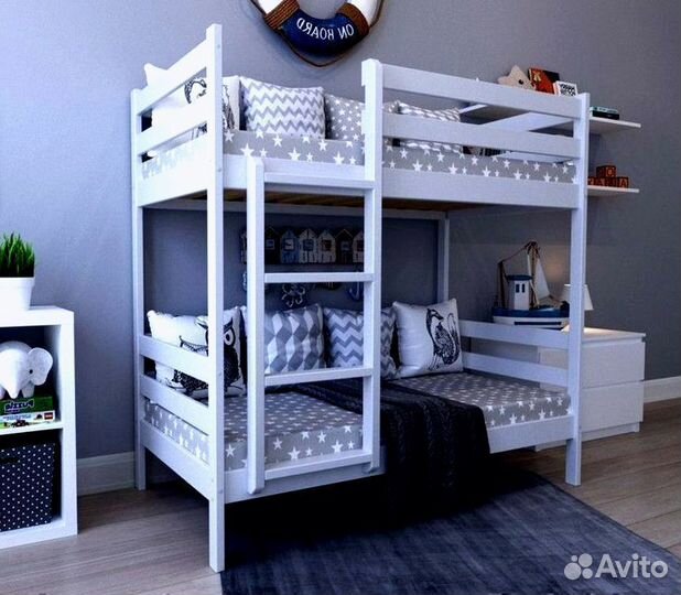 Кровать двухъярусная