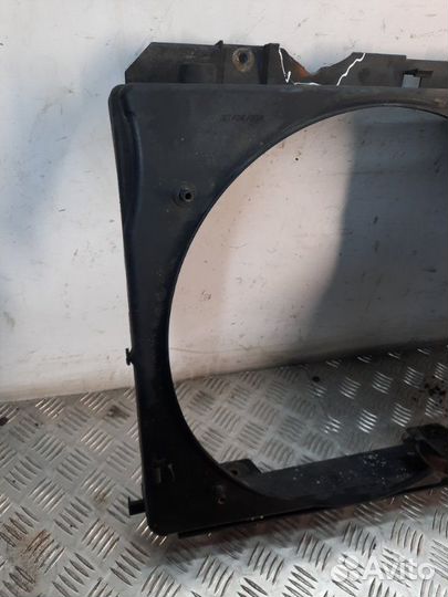Диффузор (кожух) вентилятора Peugeot 406 универсал