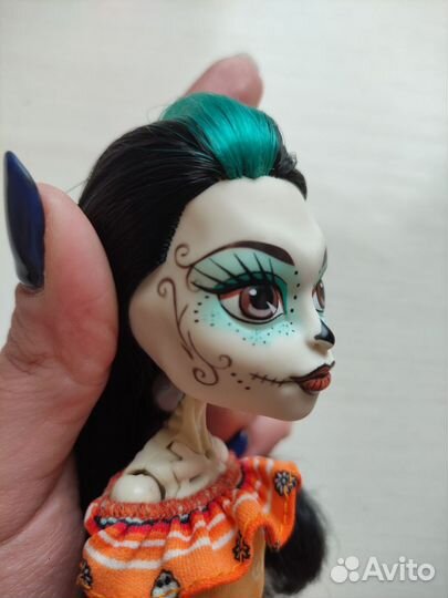 Кукла Монстер Хай скелита skelita