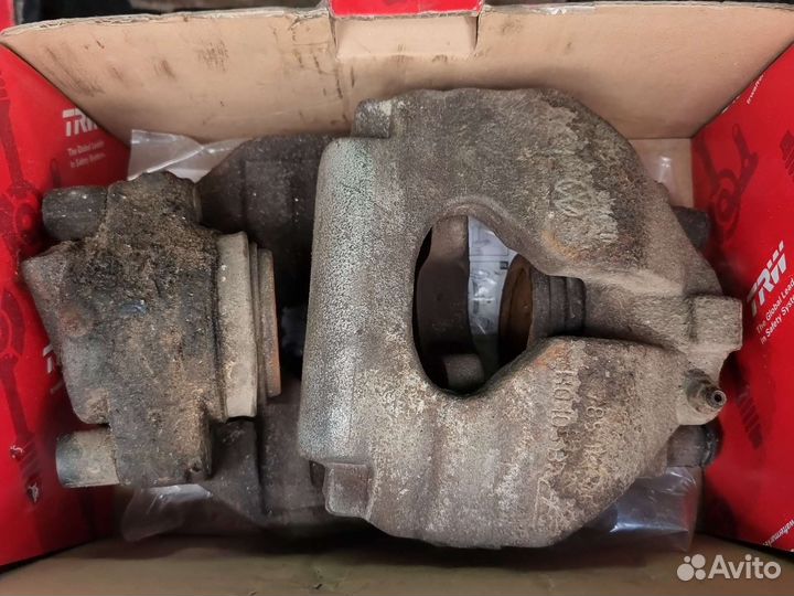 Тормозные колонки и диск б/у