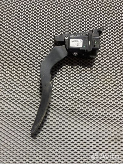 Педаль газа Dodge Magnum/Chrysler 300C