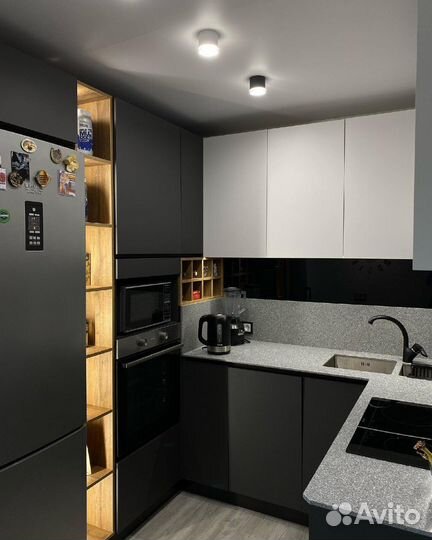 Кухонный гарнитур угловой