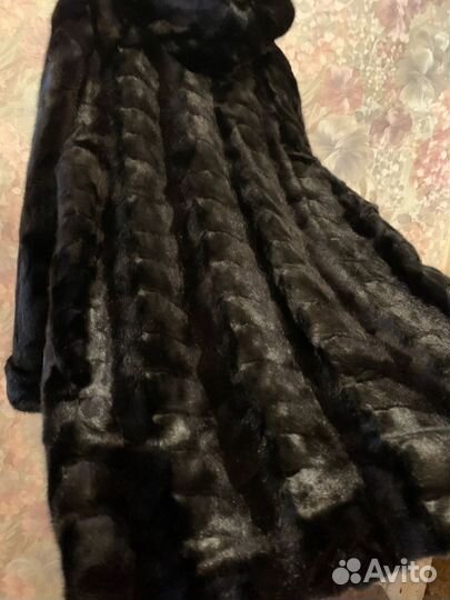 Шуба норковая с капюшоном 48 50